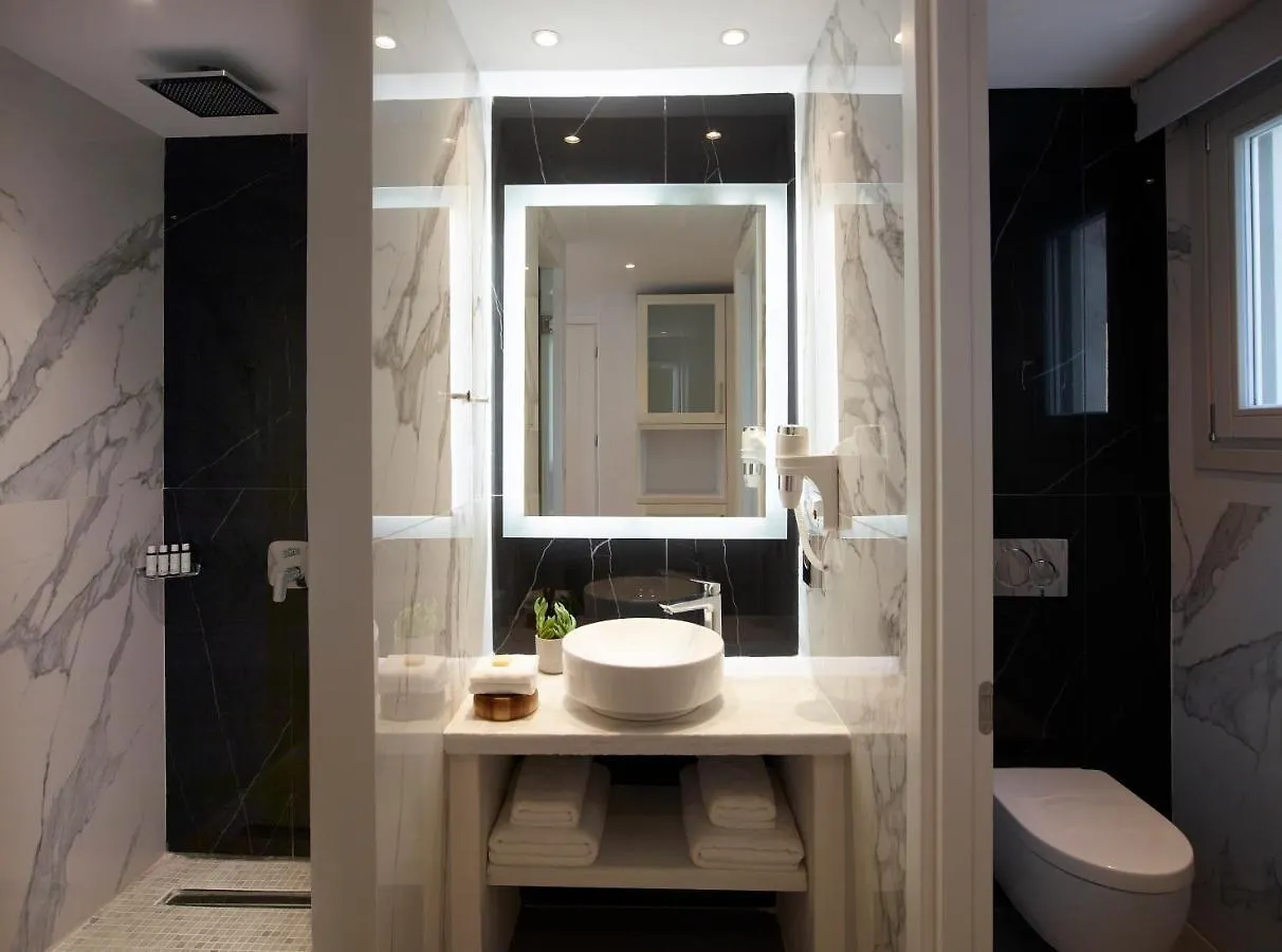 Hotel Epic Blue Mykonos Houlakia
